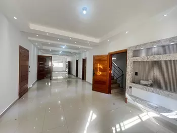 apartamentos - Alquiler de Apartamento en ensanche Paraíso vacio
