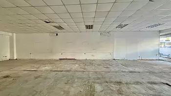 oficinas y locales comerciales - Local en alquiler en Naco