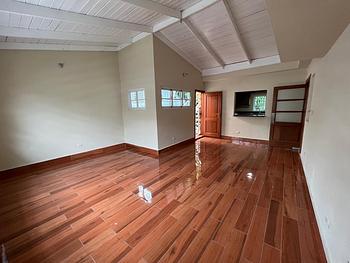 casas - Casa en alquiler en Los prados Comercial