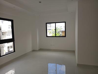 Listing thumbnail
