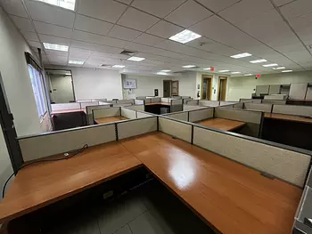 oficinas y locales comerciales - Oficina Alquiler Evaristo Morales de TRES PISOS 