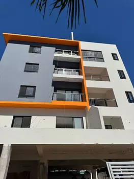 apartamentos - 🏡 Apartamento en Venta – Jardines del Sur I y II, 4to Piso