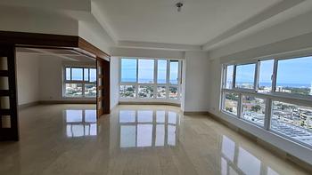 apartamentos - ALQUILER APARTAMENTO CON LINEA BLANCA Y 3 PARQUEOS – SECTOR BELLA VISTA