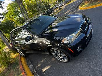 jeepetas y camionetas - BMW X5 xDrive35i Año 2011 US$14,500 (negociable)