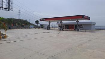 otros inmuebles - Estacion de combustible en Herrera