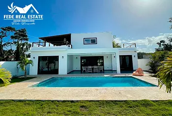 casas vacacionales y villas - VILLA DE 4 HABITACIONES Y PARQUEO PARA 4 VEHICULOS