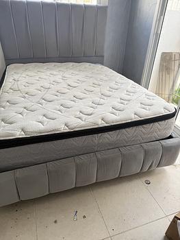 muebles y colchones - Cama Queen tapizado 